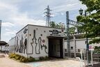 スカイツリーや自由の女神があしらわれた、