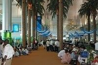 ドバイ案件で損失覚悟　大手ゼネコンの隘路