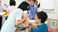 小動物志向増える獣医師､実習の充実が課題に 飼い主の動物病院選びは､ますますシビアに
