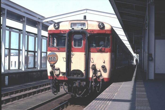 急行列車として遅くまで残った「砂丘」