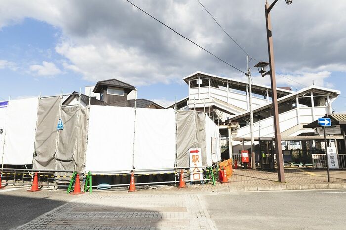 懐かしい雰囲気だった越生の木造駅舎は