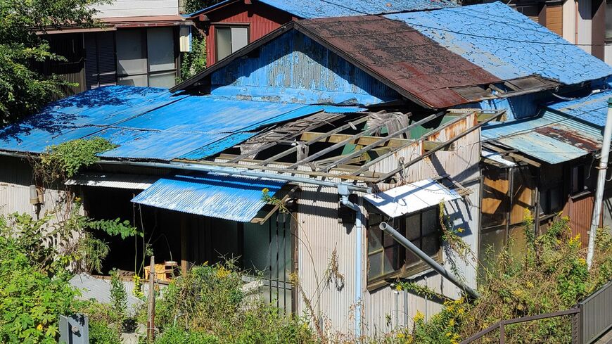 廃墟になっていた家屋