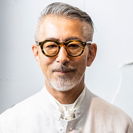 べっこう柄のフレーム