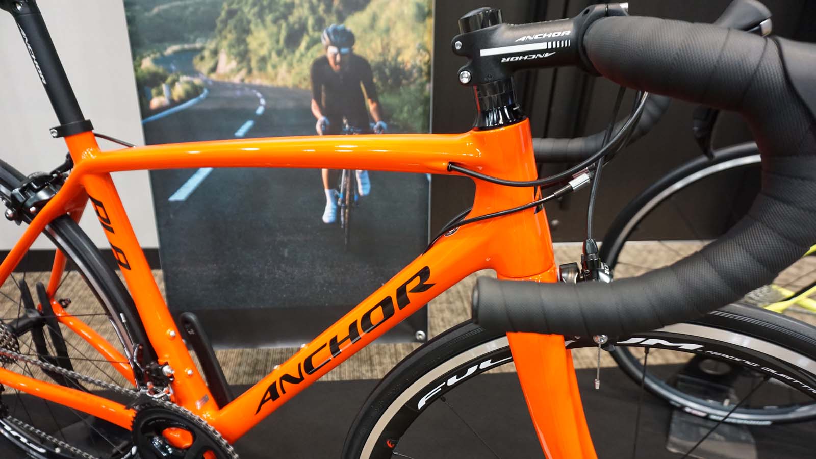ブリヂストン、自転車競技でも疾走できるか 素材・機械・重電 東洋