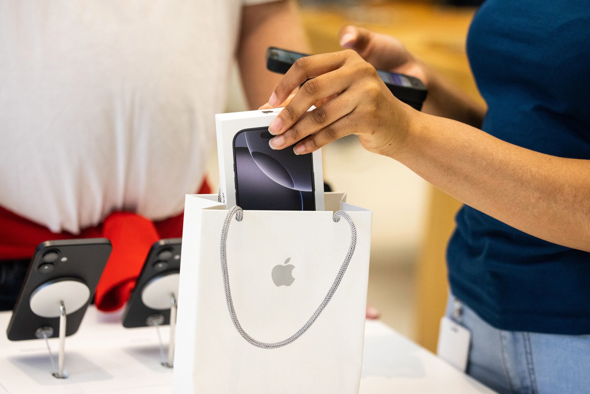 アップル､年内発売のiPhone新製品で値上げを検討中か｜会社四季報