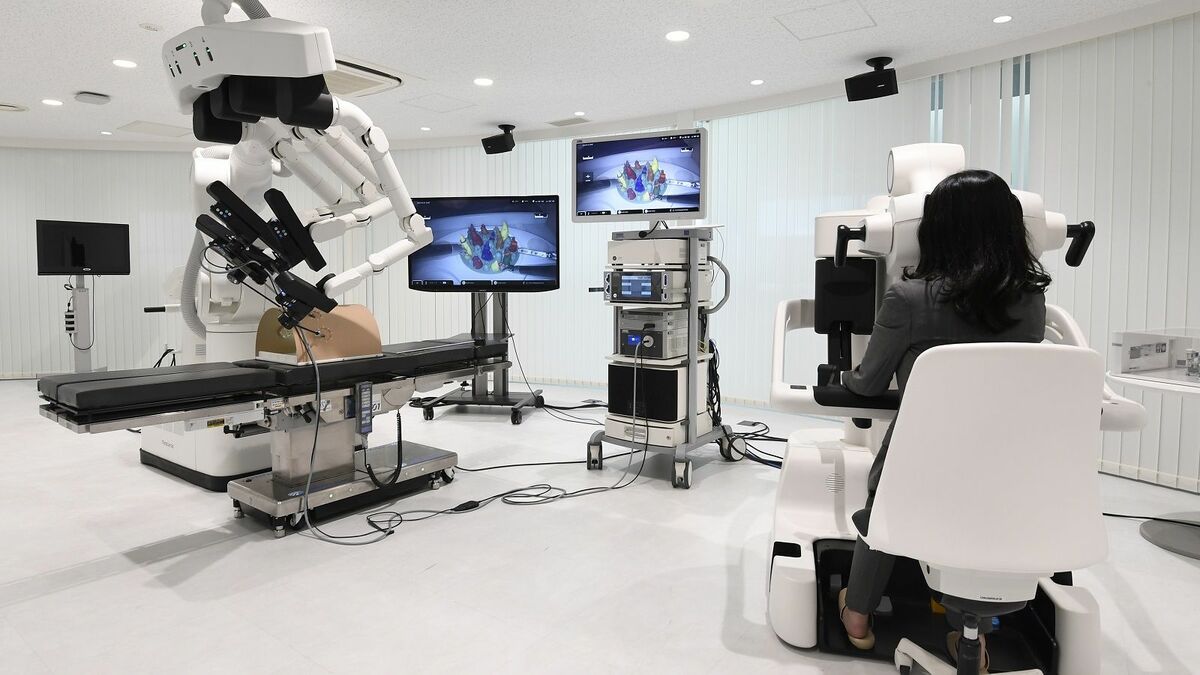 医師の期待を集める｢国産初の手術支援ロボット｣ 完全遠隔手術も視野に 