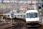 21000系（右）と「アーバンライナー・ネクスト」