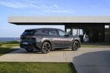BMW iX3（写真：BMW）
