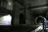 世田谷代田駅　急行線階