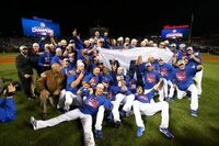 カブスが71年ぶりにワールドシリーズ進出 ドジャース(西地区)に5-0で完封勝ち