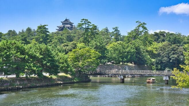 ｢ばけばけ｣小泉八雲が来日早々に職を失ったワケ