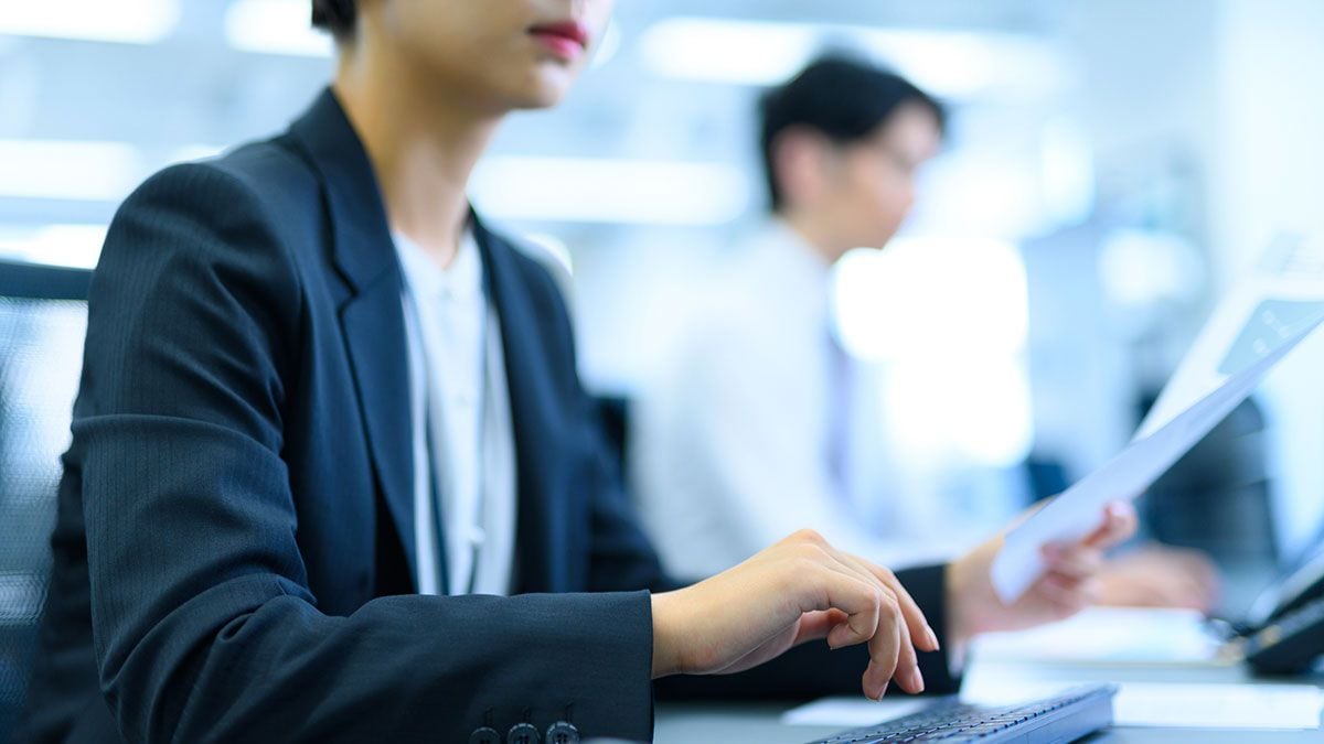量子コンピュータの実用化が加速、日本企業の競争力強化へ
