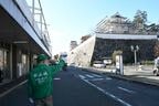 福山駅前で福山城の説明がある