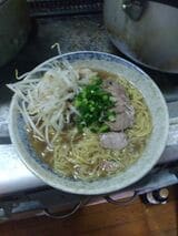 自作の広島風ラーメン（写真：中山さん提供）