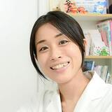 稲葉可奈子（いなば・かなこ）産婦人科専門医・医学博士・Inaba Clinic 院長京都大学医学部卒業、東京大学大学院にて医学博士号を取得、双子含む四児の母。産婦人科診療の傍ら、子宮頸がん予防や性教育、女性のヘルスケアなど生きていく上で必要な知識や正確な医療情報を、メディア、企業研修、書籍、SNSなどを通して発信している。婦人科受診のハードルを下げるため2024年渋谷に小中学生から通えるレディースクリニック Inaba Clinic を開院。みんパピ！みんなで知ろうHPVプロジェクト 代表 / メディカルフェムテックコンソーシアム 副代表 / フジニュースα・Yahoo!・NewsPicks公式コメンテーター（写真：本人提供）