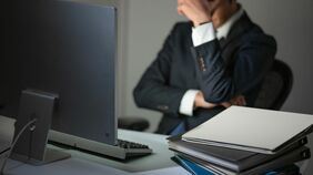 昭和の逃げ切りを許さない｢管理職罰ゲーム｣　名ばかり昇給では解決不能､疲弊する現場と若手の冷めた視線