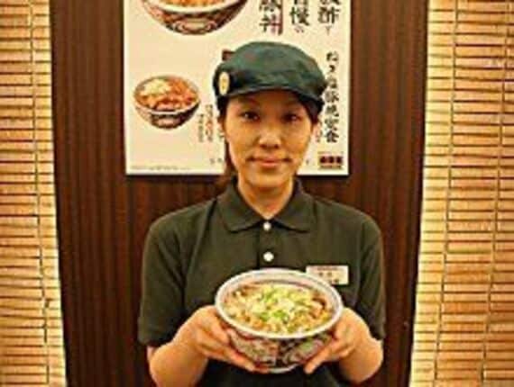 吉野家が新商品「焼味　ねぎ塩豚丼」を夏季限定発売。３カ月間で１０００万食を狙う