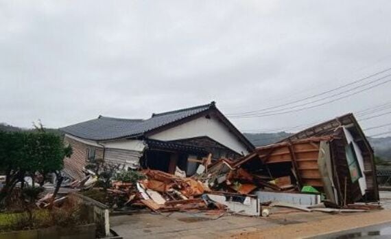 倒壊した大倉さんの自宅