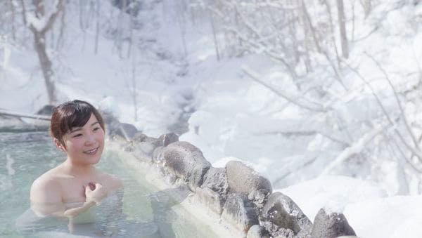 温泉の 男女混浴 は時代遅れになったのか 家庭 東洋経済オンライン 経済ニュースの新基準