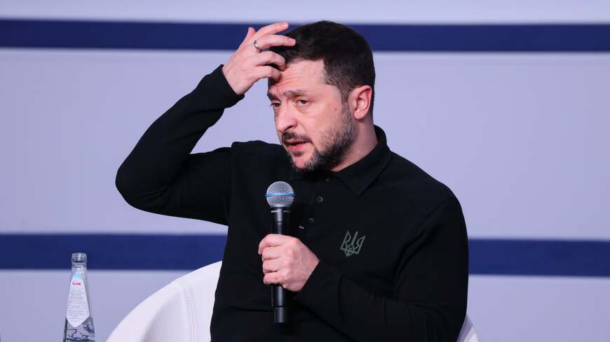 2025年2月14日、ドイツのミュンヘンで開催されたミュンヘン安全保障会議で話すウクライナのゼレンスキー大統領（写真・2025 Bloomberg Finance LP）