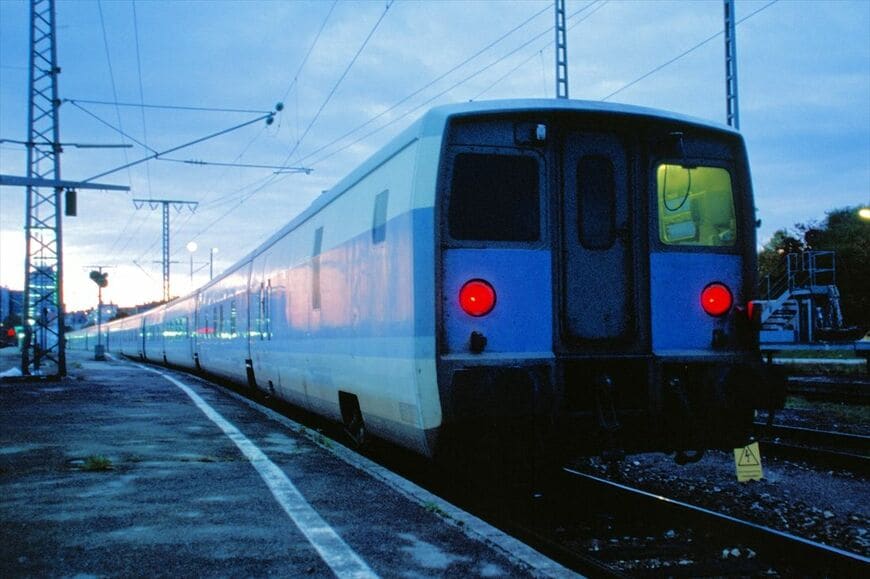 かつてドイツ鉄道が運行していたICN（インターシティナイト）用のタルゴ客車＝2009年（撮影：橋爪智之）
