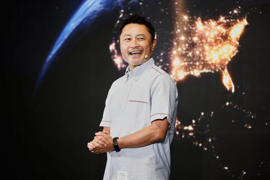 本田哲也氏（本田事務所 代表取締役 / PR ストラテジスト）がセッションのモデレーターを務めた（写真：カンヌライオンズ国際クリエイティビティ・フェスティバル）