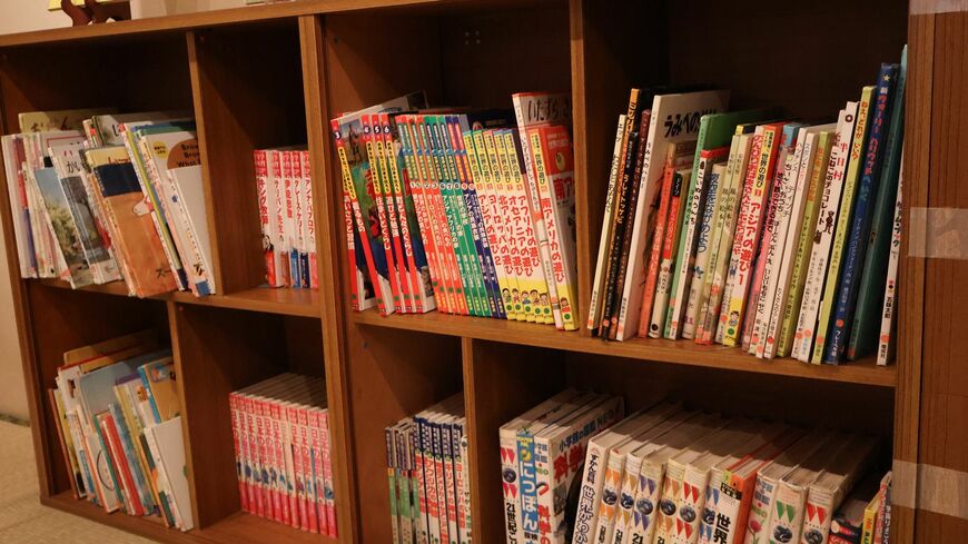読書で頭はよくなるのか？ 子どもの「学力」と読書の関係についてご紹介します（写真：しゅんか／PIXTA）