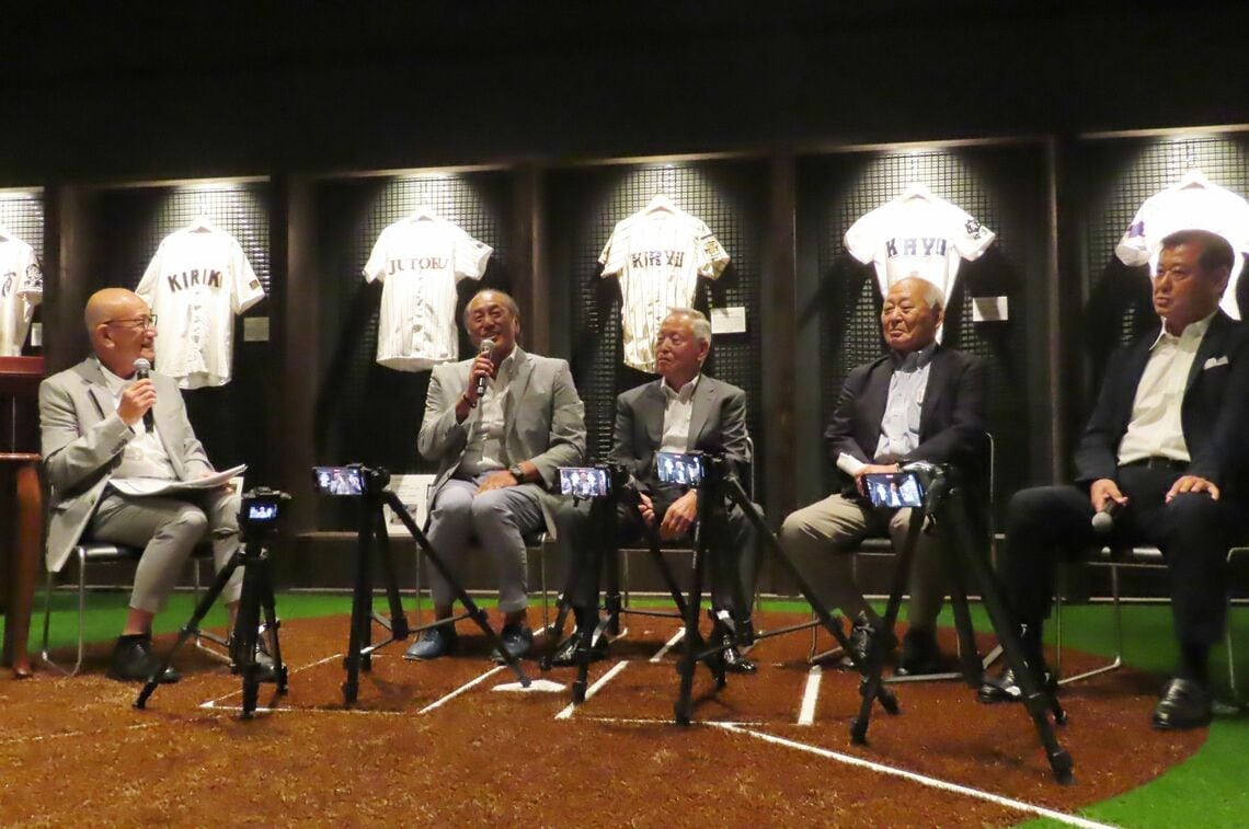 8月23日各世代日本一の名将対談（写真：筆者撮影）