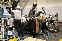 業種別年収ランキング、全職種平均は5万円減の456万円、景気低迷で2年連続減少に