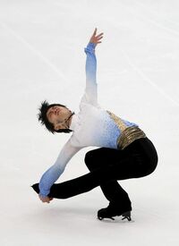 羽生結弦が世界歴代最高得点で首位に NHK杯男子のショートプログラムで