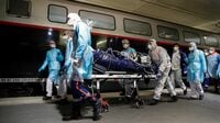 仏｢TGVでコロナ患者輸送｣､新幹線でも現実味 日本も九州新幹線で救急患者搬送の実例あり