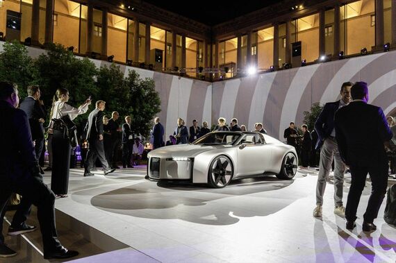 「TT」の再来にも見えるが、これはたしかに「新しいアウディ」なのだ（写真：Audi AG）