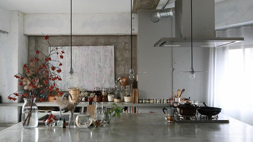 働く女性の自宅インテリア事情。居心地のいい空間づくりをしている女性たちの真似したくなるおしゃれインテリアは必見です！ 今回はライターの有田千幸さん編をお届けします（写真：Domani編集部）この記事の画像を見る(◯枚)