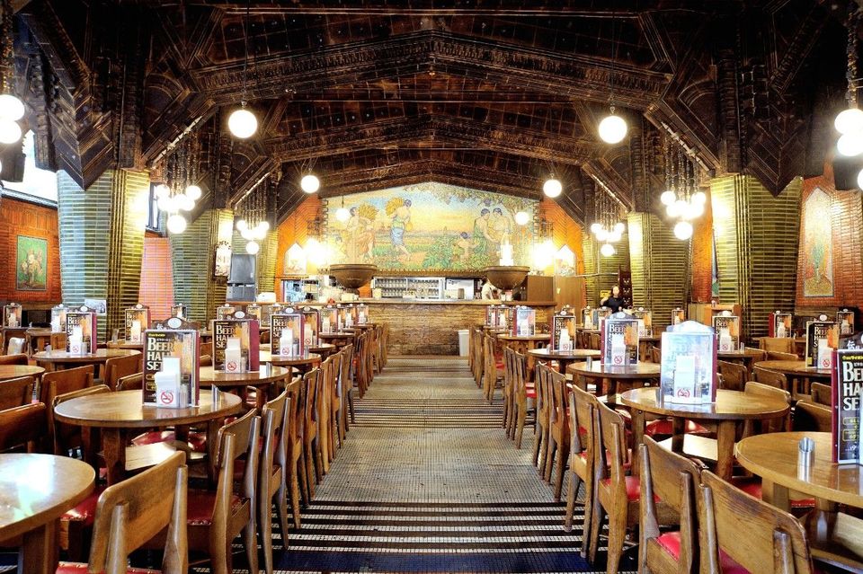 銀座に今も残る､1930年代築ビヤホールの美 360度カメラで｢銀座ライオン