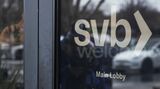 シリコンバレーバンク（SVB）は3月8日に増資を発表したものの、預金の引き出しは止まらず経営破綻に至った（写真：2023 Bloomberg Finance LP）