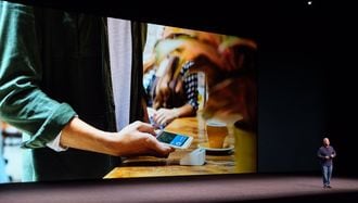 iPhone7最大の隠し玉｢おサイフ機能｣の衝撃