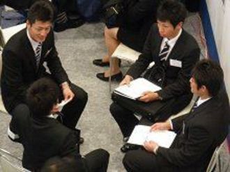 東京六大学・体育会学生専門の合同就職説明会に全学生の３分の１が参加、体育会の魅力は人脈と組織運営経験
