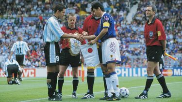 日本初のW杯で主将､井原正巳の苦悩と充実感 1998年サッカーW杯