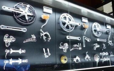 自転車シマノ　部品　まとめ売り 自転車界のインテル､｢シマノ｣高収益の秘密 ツール・ド・フランス出場
