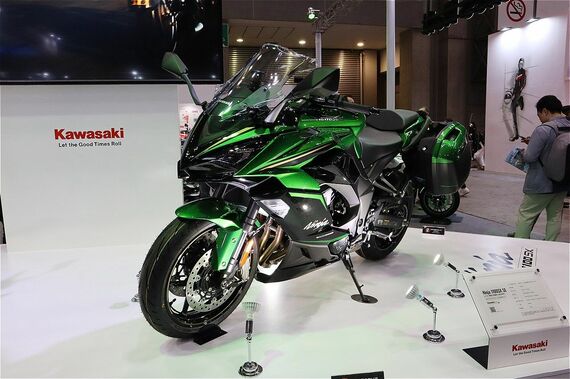 第52回 東京モーターサイクルショーに展示されていたカワサキ「ニンジャ1100SX SE」