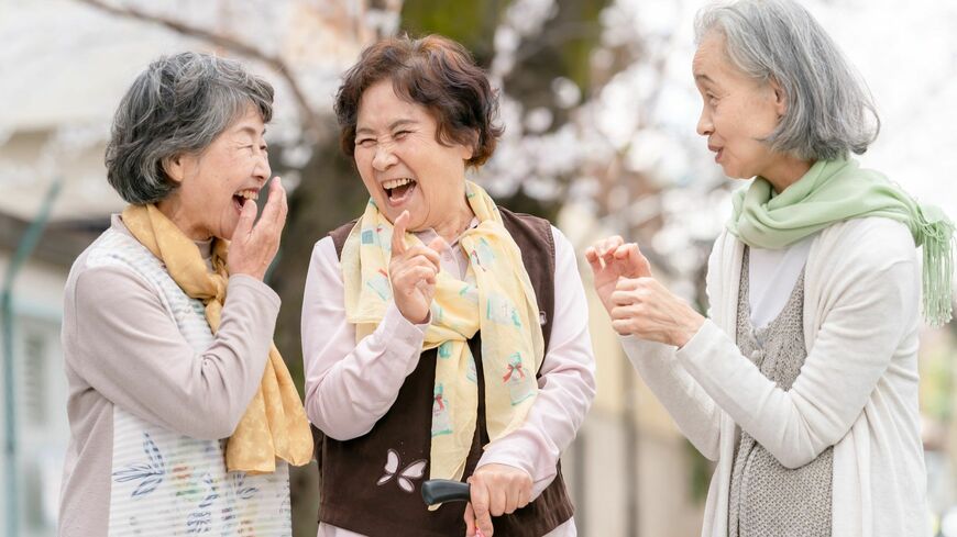 「脳トレ」は慣れてくると、効果が薄れてしまう可能性があるという（写真：Luce／PIXTA）