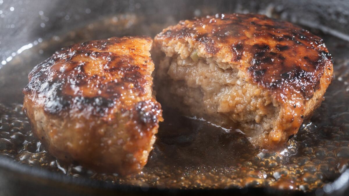｢日本のハンバーグ｣外国人が夢中になる納得の訳 白米と食べる｢立派な和食｣になった経緯 | 肉おじさんのマル秘肉事情 | 東洋経済オンライン