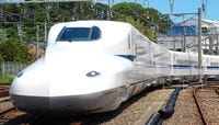 東海道新幹線の"後継車両"はいつ現れるのか