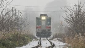全線廃止｢JR留萌本線｣最終列車で起きた出来事　｢石狩沼田―深川間｣に定員大幅超過の66…