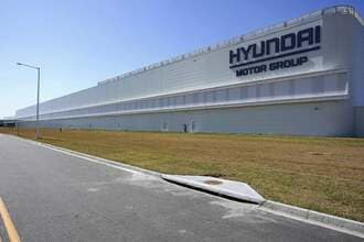 アメリカに建設中の現代自動車工場で475人拘束