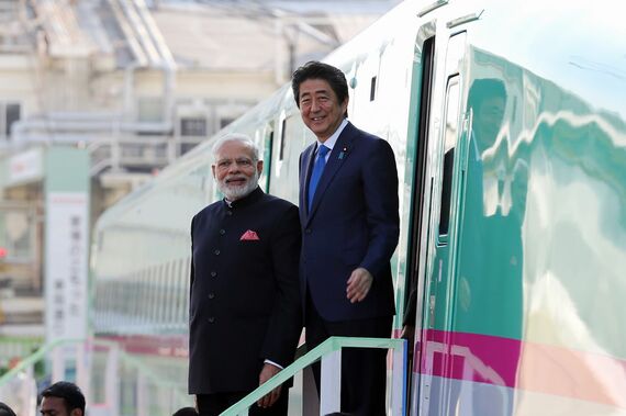 安倍首相・モディ首相 川重工場訪問