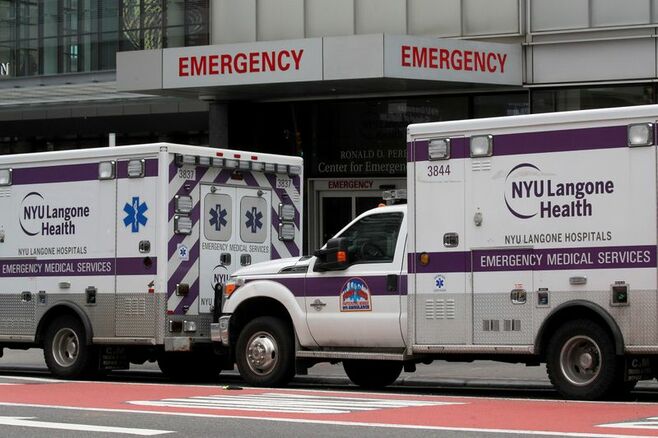 ニューヨーク州､新型コロナ新規入院が大幅減　
