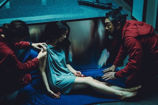 オリジナルであるスペイン版と筋立ては忠実だが、別の作品のようにも見える（写真：Netflix）