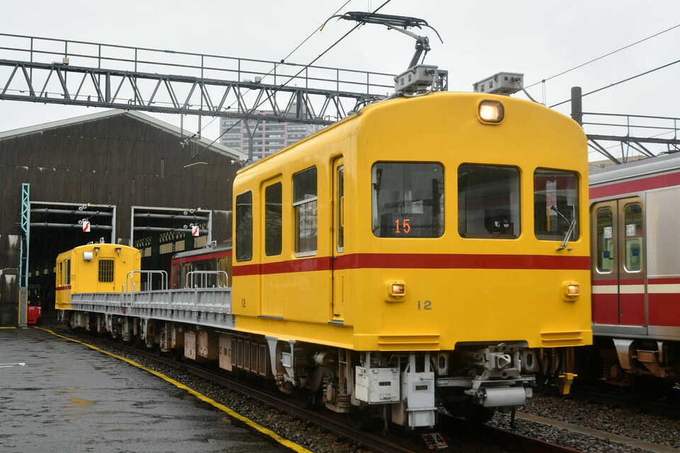 京急のレア車両､元祖｢幸せの黄色電車｣に潜入 トラックのような荷台を