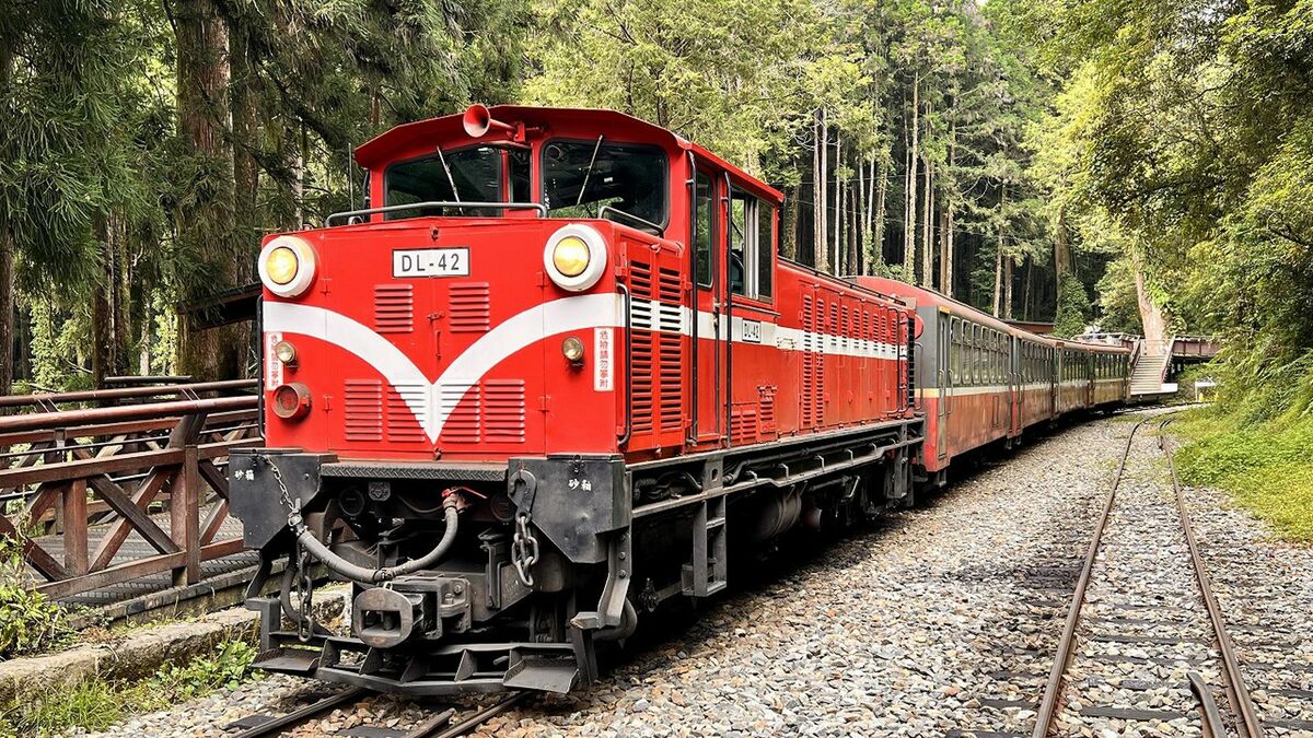 15年ぶりに全線開通｢阿里山林業鉄道｣車両の中身 災害や資金難を乗り越え､再始動までの道のり | 旅行 | 東洋経済オンライン